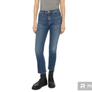 NWT MOTHER Insider Crop Step Fray size 25